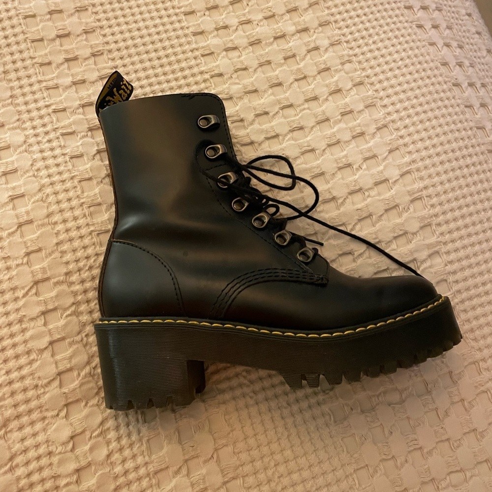 Worn maybe 4-5 times
